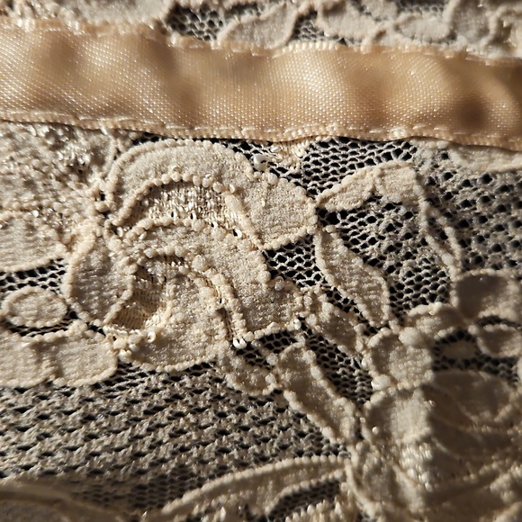 Delicates Lingerie Nightgown Nighty Beige Color Spaghetti Strap Lacey Size S - Picture 12 of 15